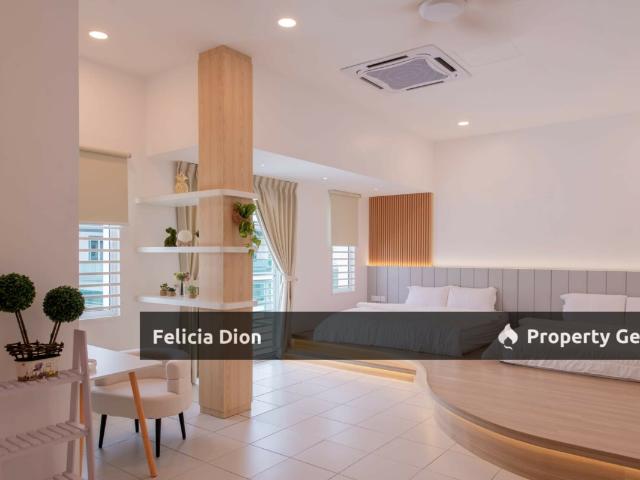 Residential House for sale in Malaka
