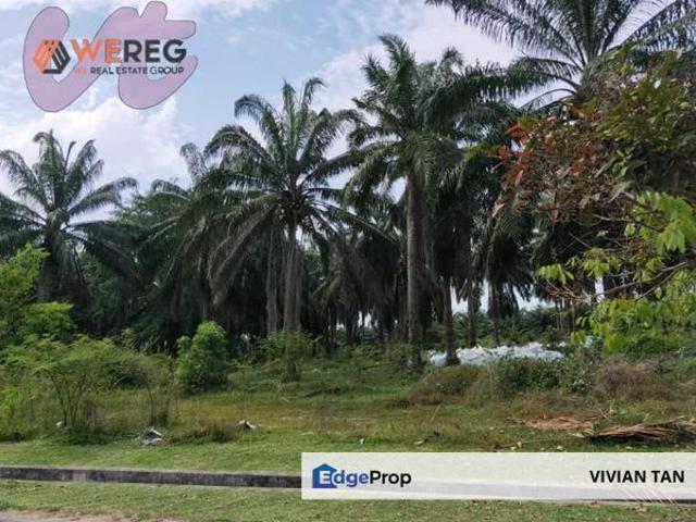Warehouse for sale in Malaka