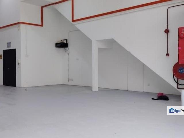 Warehouse for rent in Petaling, Subang Jaya