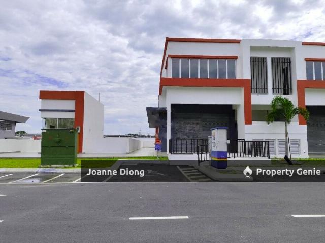 Shop for rent in Tanjong Sepat, Selangor