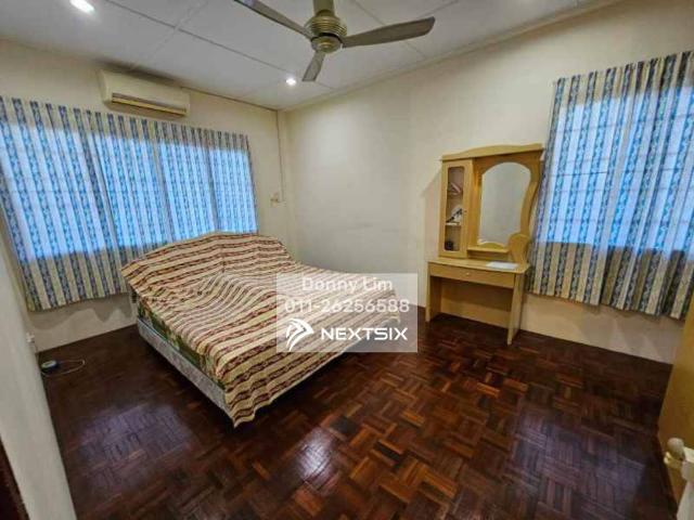 Residential House for sale in Pulau Tikus, Penang