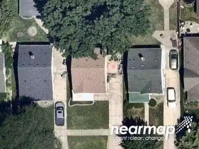House for sale in Taylor