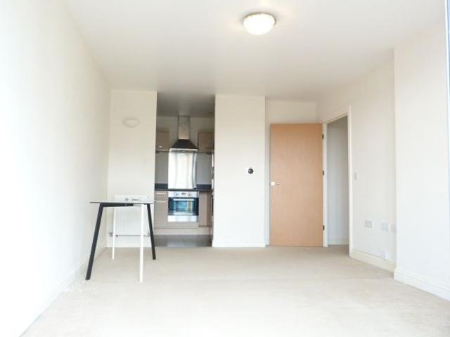 Apartment for rent in Colindale, Greater London