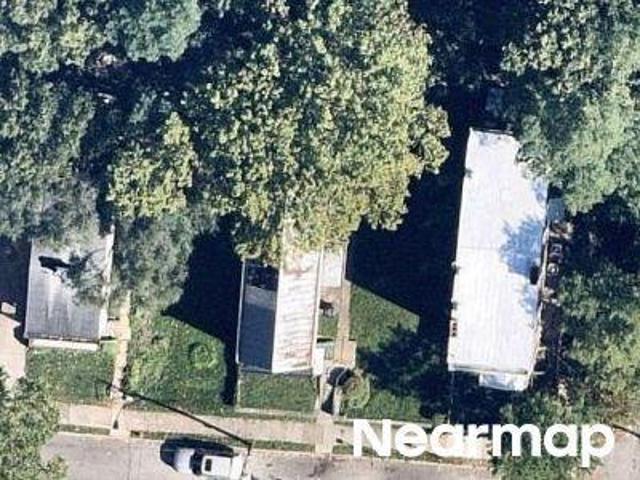 House for sale in Roselawn, Ohio