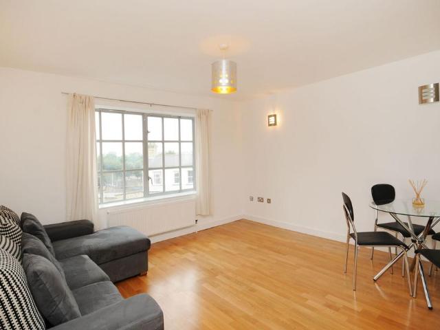 Apartment for rent in Rotherhithe, Greater London