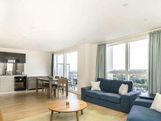 House for sale in Brentford End, Greater London