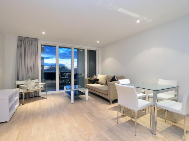 Apartment for rent in London Borough of Hounslow, Greater London