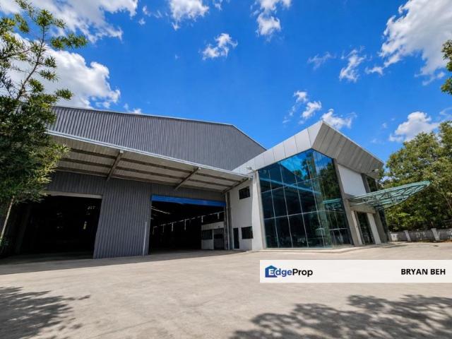 Warehouse for rent in Taman Industri Alam Jaya, Bandar Puncak Alam