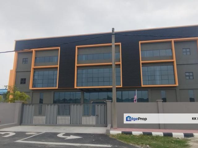 Warehouse for rent in Seksyen 8, Bandar Puncak Alam