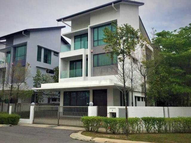 Bungalow for sale in Selangor