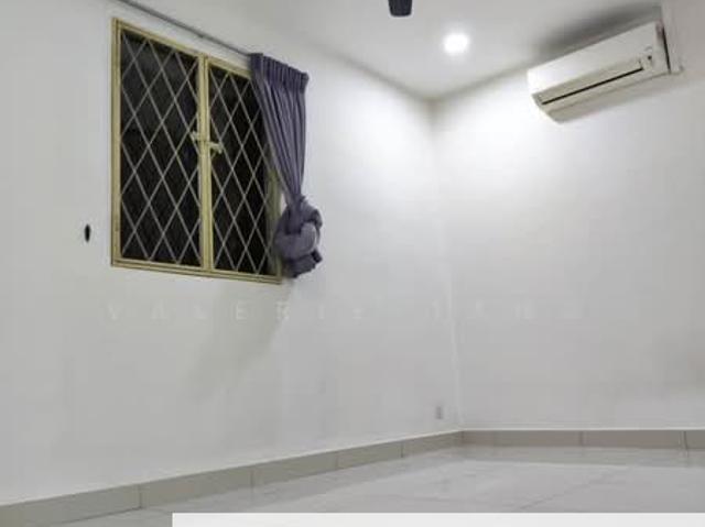 Condominium for sale in Petaling, Damansara Damai