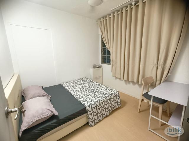 Room for rent in Georgetown, Penang