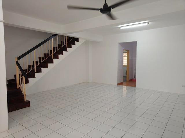 Terraced House for rent in Petaling, Subang Jaya