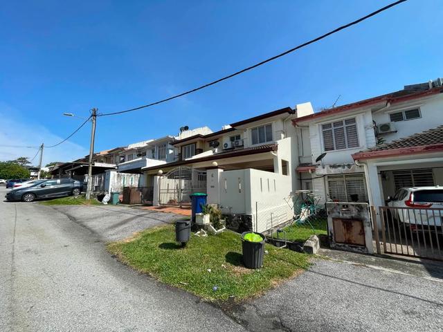 Terraced House for sale in Petaling, Subang Jaya