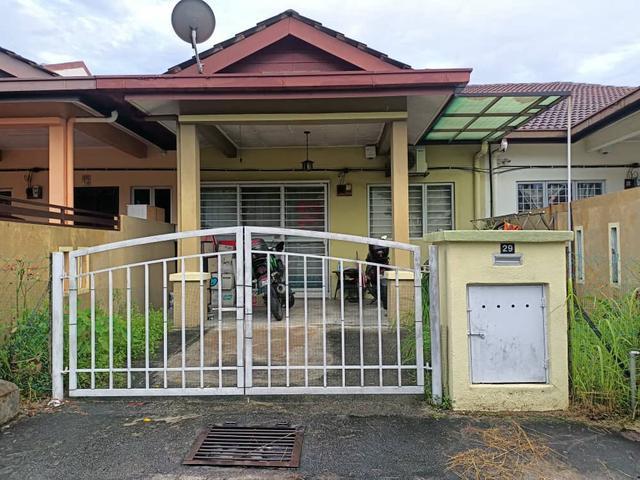 Terraced House for sale in Petaling, Subang Jaya