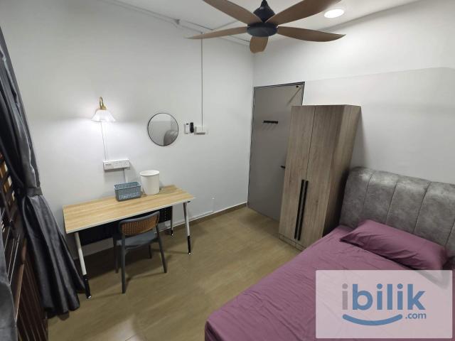 Room for rent in PJU 1A, Petaling Jaya