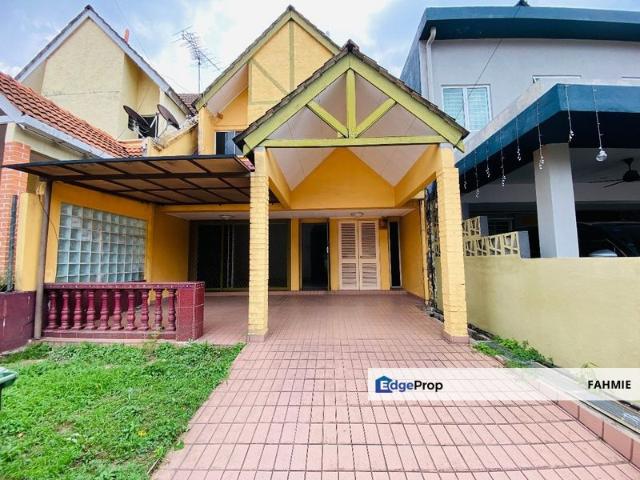 House for sale in Country Heights Damansara, Kuala Lumpur