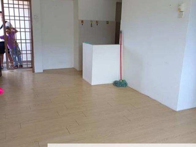 Flat for sale in Mukim 13, Georgetown