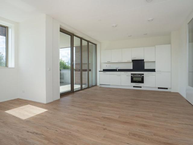 Appartement te huur in Diemen, Noord Holland