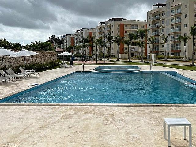Condo for sale in Thunder Bay, Ontario
