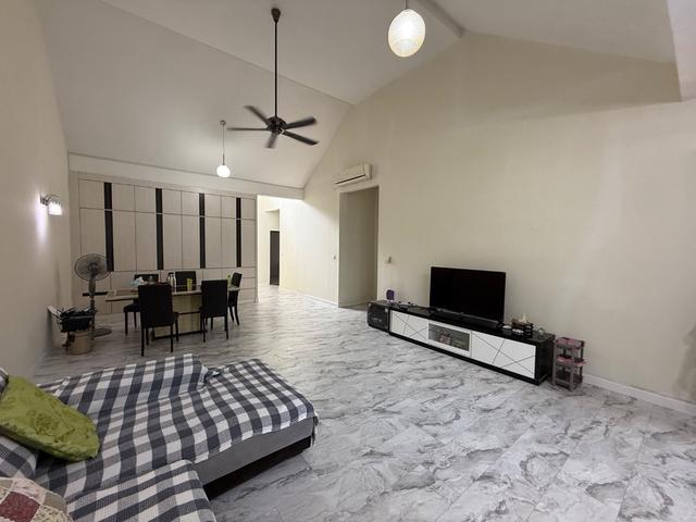 Residential House for sale in Batu Pahat, Johor