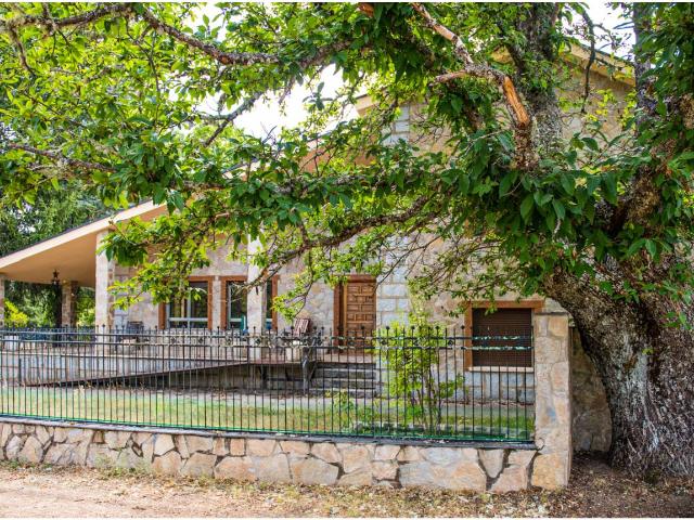 Chalet en venta en Puebla De Sanabria, Castilla y León