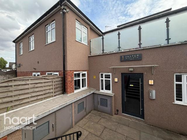 Apartment for rent in Hornchurch, Greater London