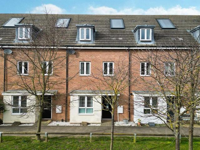 House for rent in Chipping Hill, Essex