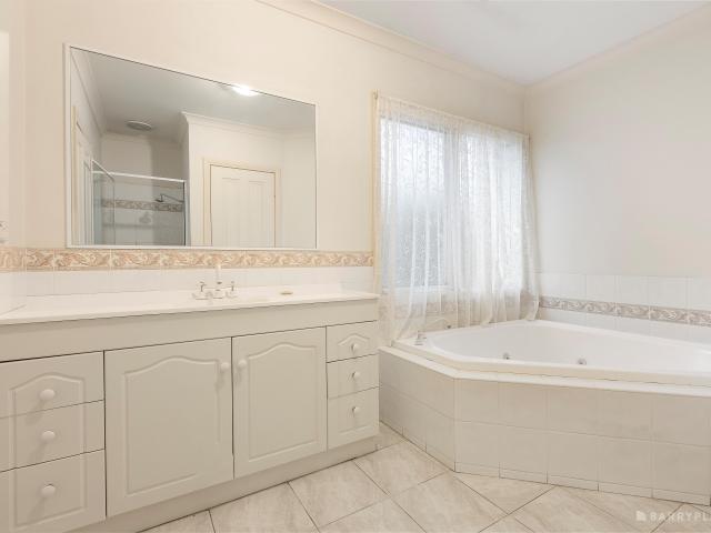House for sale in Donvale, Melbourne