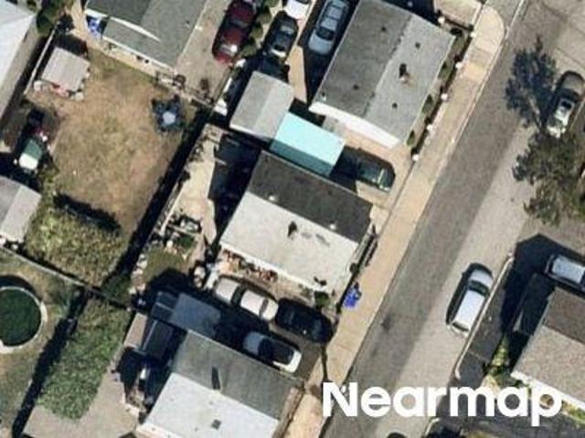 House for sale in East Providence