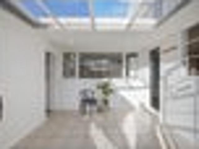 House for sale in Chaslands, Canterbury