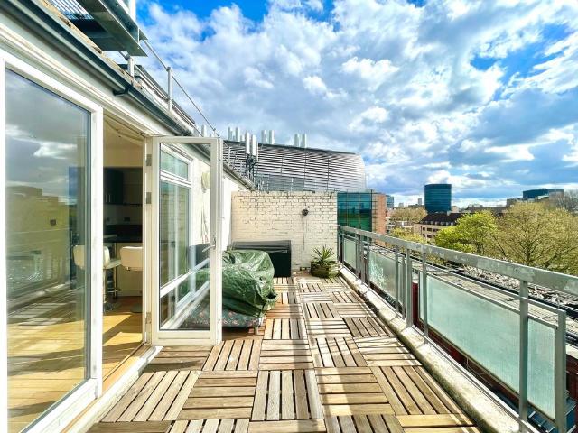 Apartment for rent in Somers Town, Greater London