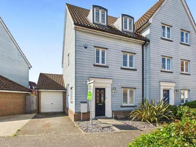 House for sale in Key Street, Suffolk