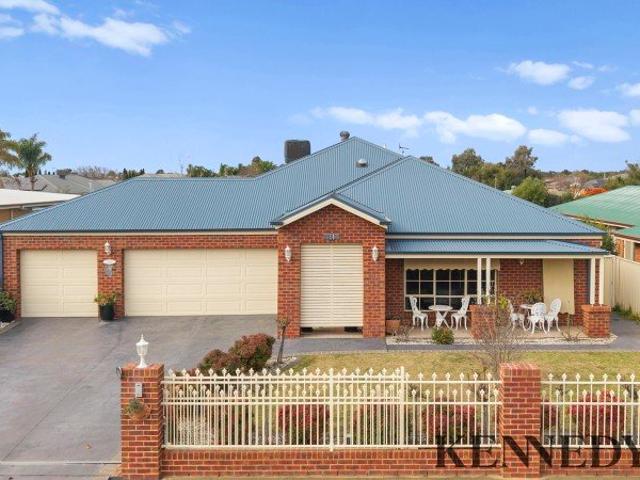 House for sale in Yarrawonga, Victoria