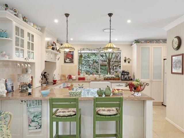 House for sale in Farmborough Heights, Wollongong City Council