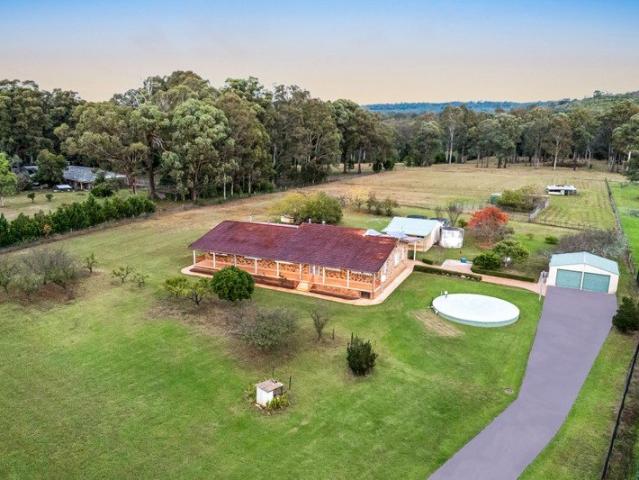 Cottage for sale in Theresa Park, New South Wales