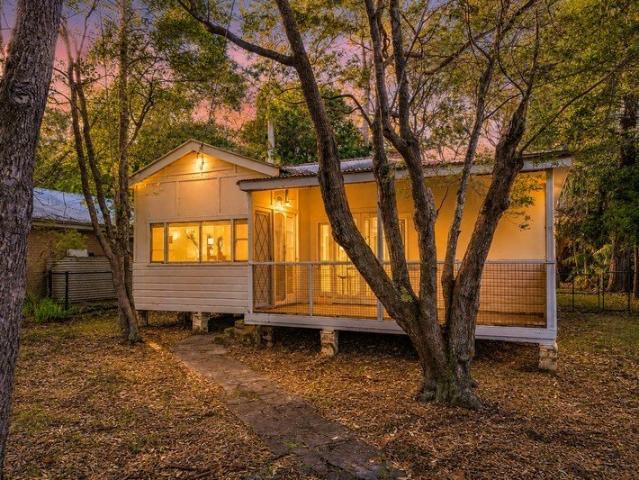 House for sale in Pearl Beach, New South Wales