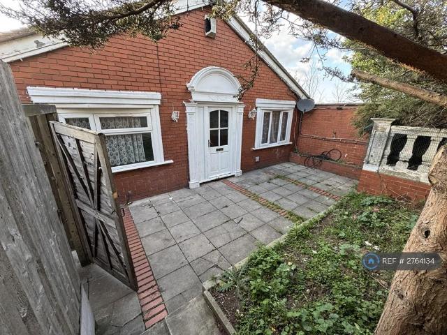 House for rent in Purfleet-on-Thames, Essex