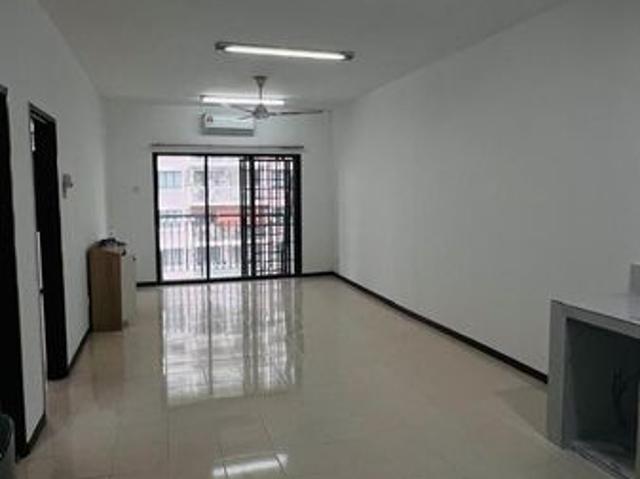 Condominium for sale in Petaling, Alam Impian