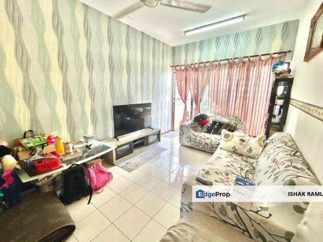 Condominium for sale in Petaling, Alam Impian