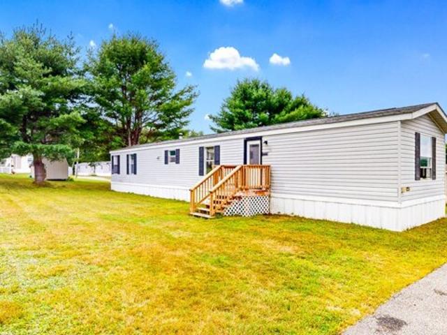 Property for sale in Mechanic Falls, Maine