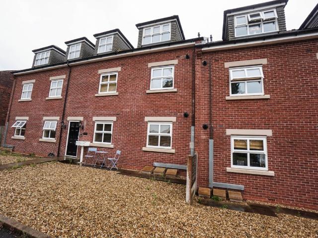 Apartment for rent in Lee Bank, Greater Manchester