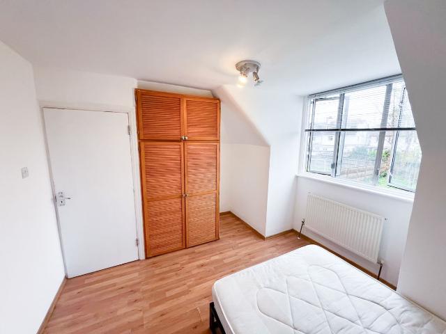 Room for rent in Golders Green, Greater London
