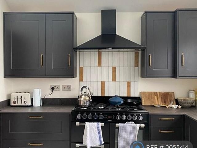 House for rent in London Borough of Croydon, Greater London