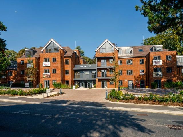 Apartment for rent in London Borough of Croydon, Purley