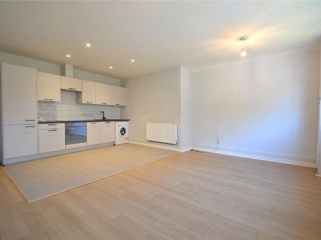 Apartment for rent in London Borough of Croydon, Greater London