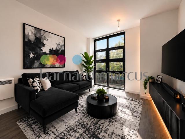 Studio for rent in London Borough of Croydon, Waddon