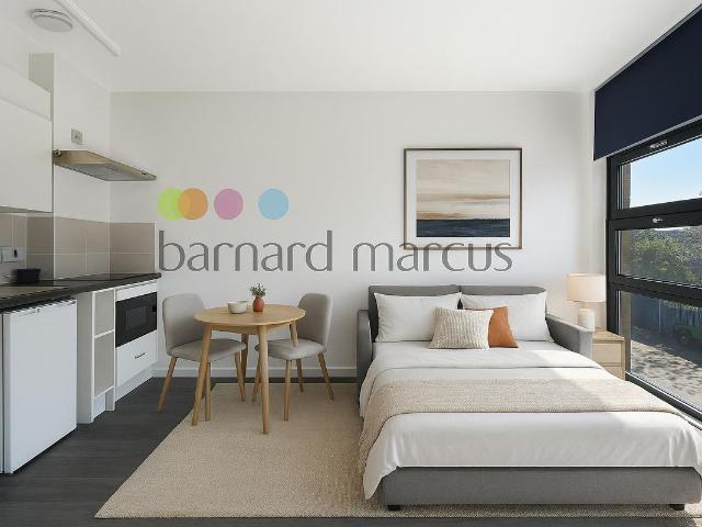 Studio for rent in London Borough of Croydon, Waddon