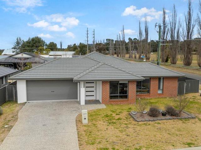 House for sale in Abington, New South Wales
