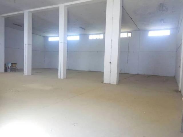 Commercial for rent in Latifabad 6, حیدرآباد